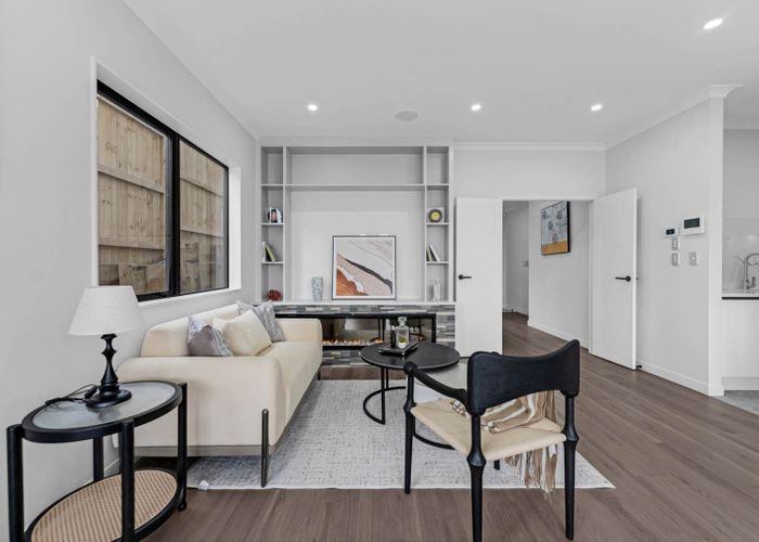  at 21 Hauhake Road, Flat Bush, Manukau City, Auckland
