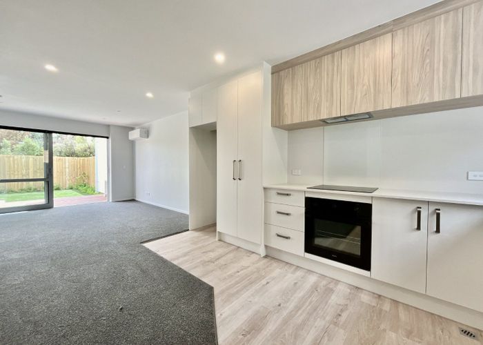  at 2/75 Lismore Street, Waltham, Christchurch City, Canterbury
