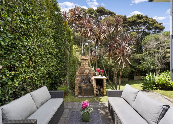  at 89 Lynn Road, Bayview, North Shore City, Auckland