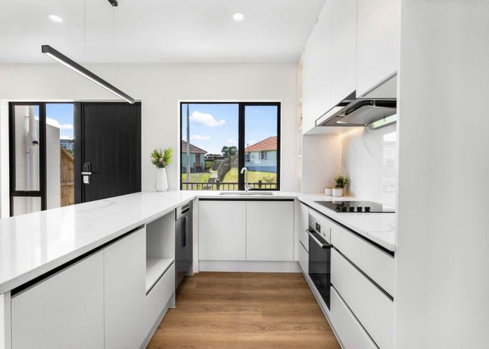  at 5/9 Farringdon Street, Glen Innes, Auckland City, Auckland