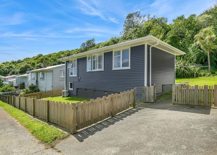  at 38 Cardiff Crescent, Cannons Creek, Porirua