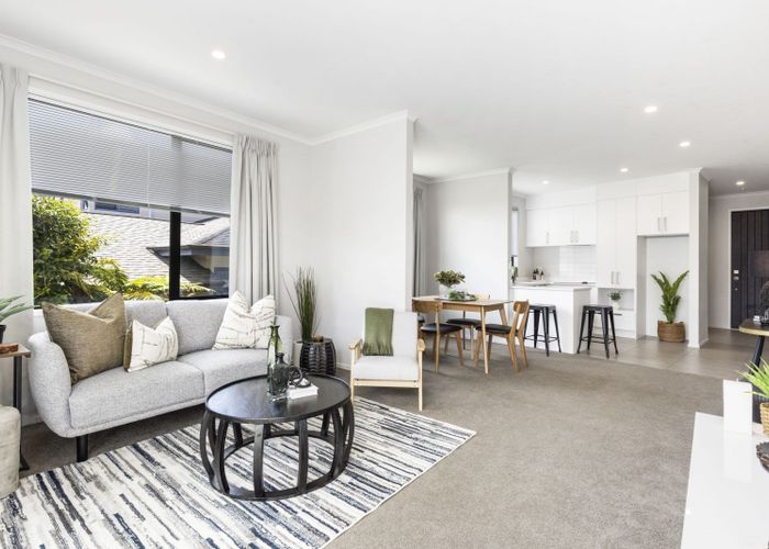  at 4/87 Rototuna Road, Rototuna, Hamilton