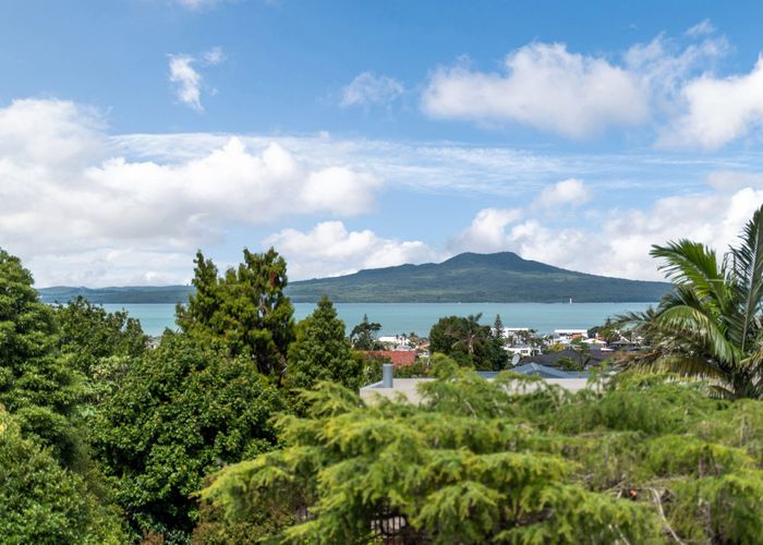  at 53 Parr Terrace, Castor Bay, North Shore City, Auckland