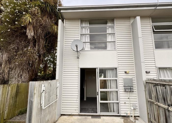  at 4/20 Leyden Street, Phillipstown, Christchurch