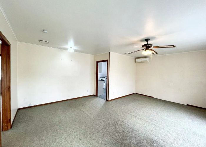  at 50 Kervil Avenue, Te Atatu Peninsula, Waitakere City, Auckland
