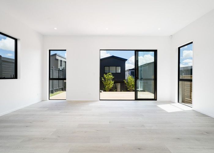  at 22 Mita Road, Silverdale, Rodney, Auckland