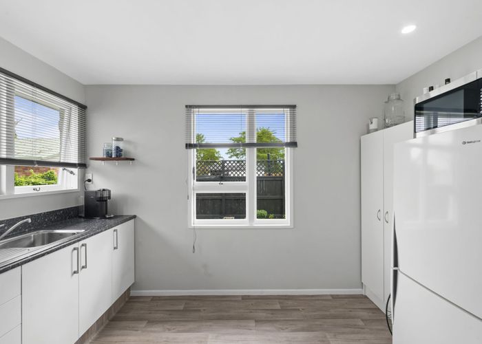  at 2/118A Baker Street, New Brighton, Christchurch