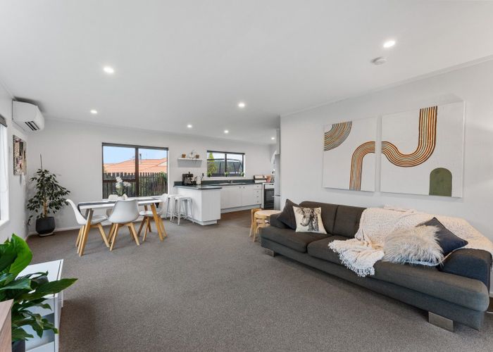  at 15B Rosewood Place, Paraparaumu