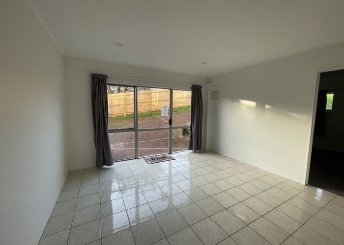  at 34 Kingsclere Place, Goodwood Heights, Manukau City, Auckland