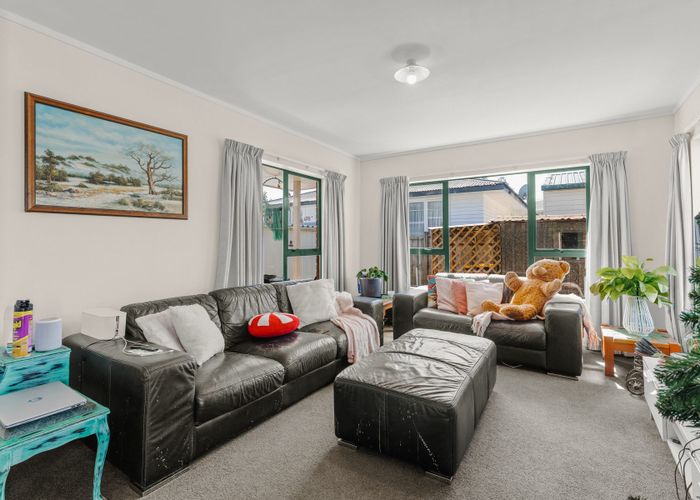  at 20 Linton Crescent, Matua, Tauranga, Bay Of Plenty
