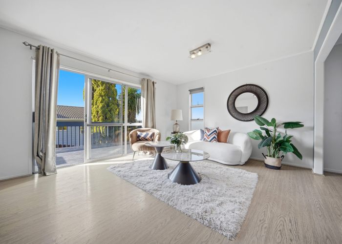  at 10 Celeste Pl, Totara Vale, North Shore City, Auckland