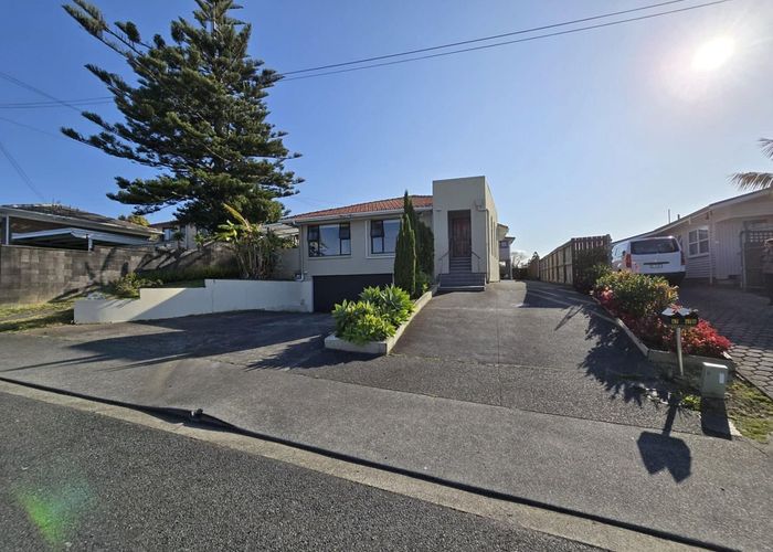  at 47 Whitmore Road, Mount Roskill, Auckland City, Auckland