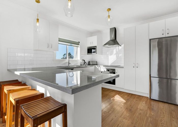  at 297 Radnor Road, Midhirst, Stratford