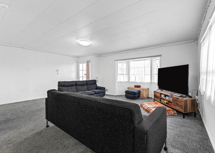  at 391 Roscommon Road, Clendon Park, Manukau City, Auckland