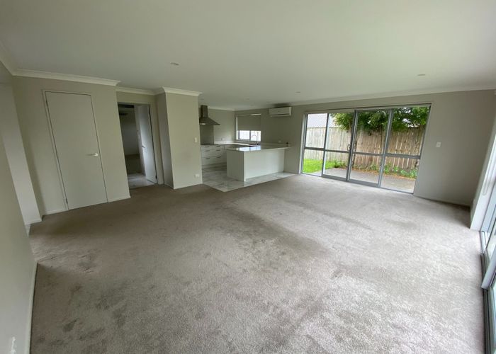  at 9 Kahawairahi Drive, Beachlands, Manukau City, Auckland