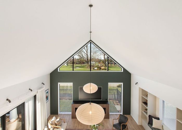  at 2 Emily Knowles Drive, Cashmere, Christchurch City, Canterbury