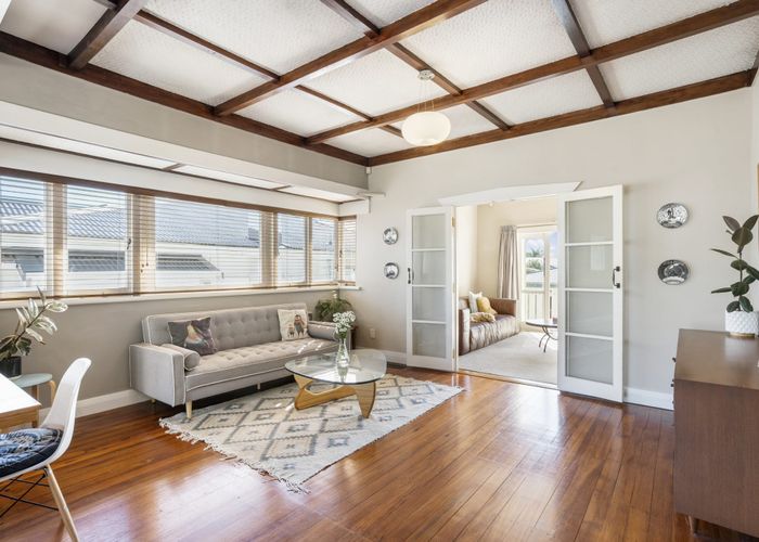  at 118 Peary Road, Mount Eden, Auckland