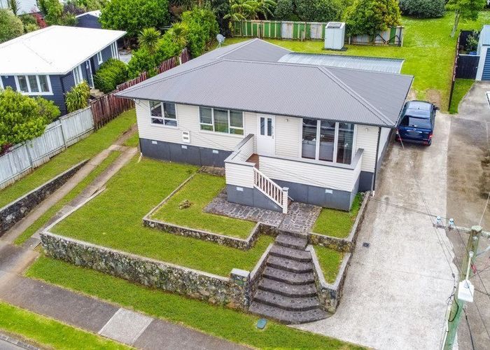  at 6 Kapuka Road, Mangere Bridge, Auckland