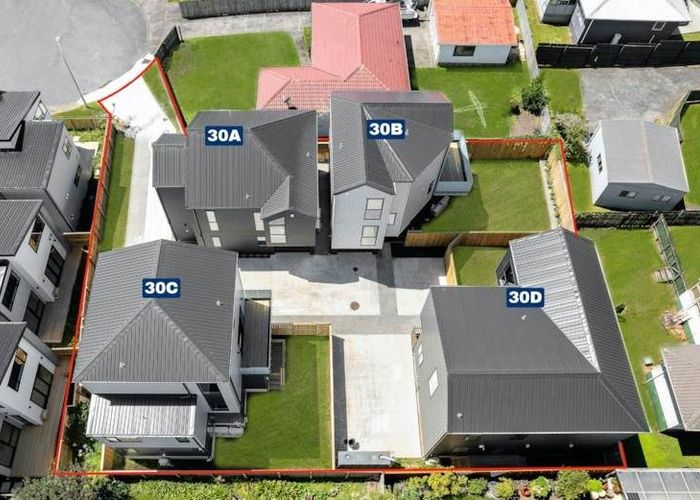  at 30A Tomintoul Place, Highland Park, Manukau City, Auckland