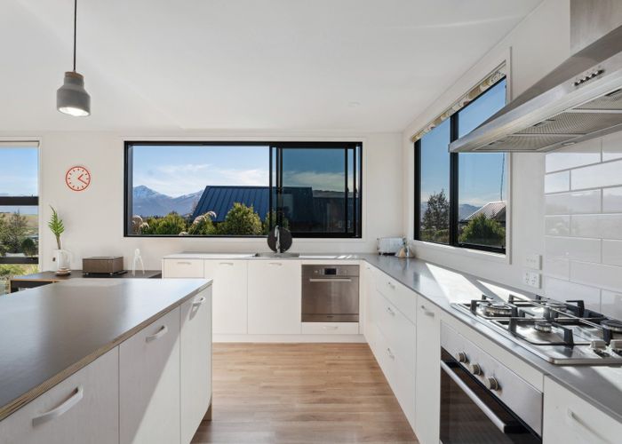  at 7 Polperro Court, Jacks Point, QUEENSTOWN