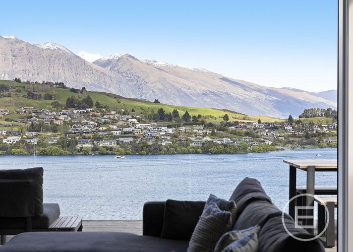  at 9B St Mathews Place, Queenstown Hill, Queenstown-Lakes, Otago