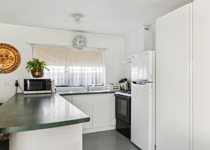  at 42 Cobden Street, Gisborne