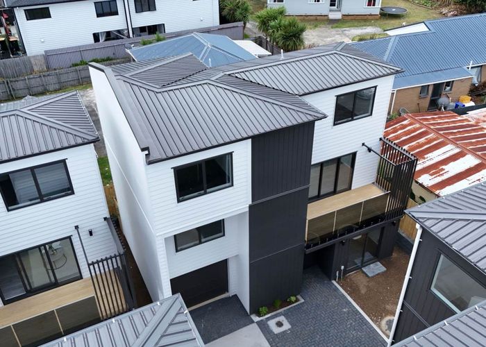  at 58F Friesian Drive, Mangere, Manukau City, Auckland