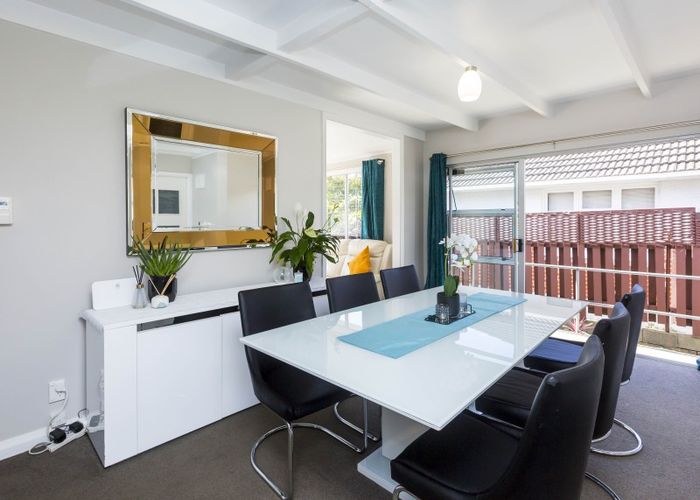  at 2 Oxford Crescent, Ebdentown, Upper Hutt