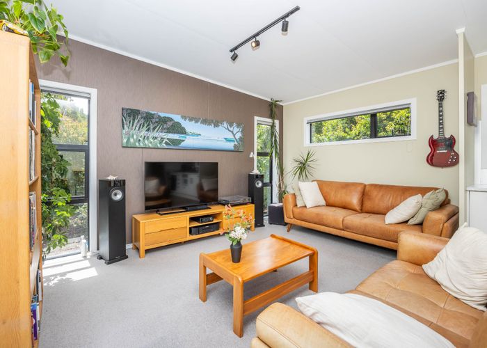  at 28 Kiwi Avenue, Forest Lake, Hamilton, Waikato