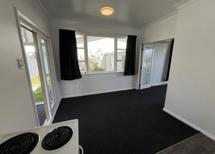  at 8 Lowestoft Place, West End, Palmerston North