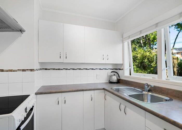  at 1/103 Landscape Road, Mount Eden, Auckland