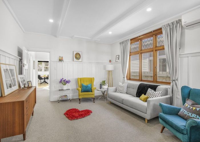  at 24 Kauri Street, Eastbourne, Lower Hutt