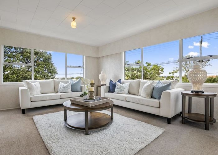  at 8/118 Vauxhall Road, Narrow Neck, Auckland