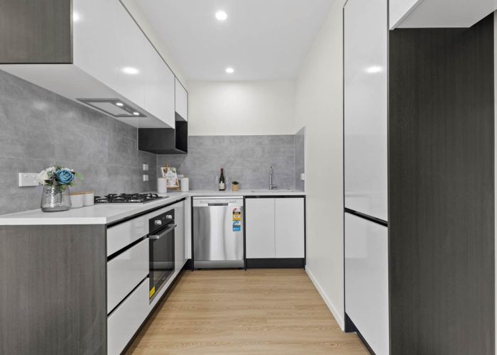  at Lot 2/9 Lismore Place, Papatoetoe, Manukau City, Auckland