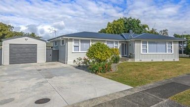  at 2 Piper Place, Roslyn, Palmerston North