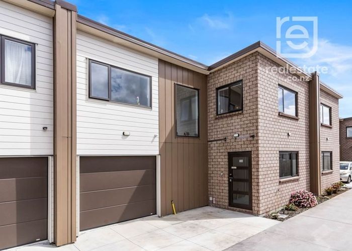  at 5A Martin road, Manurewa, Manukau City, Auckland