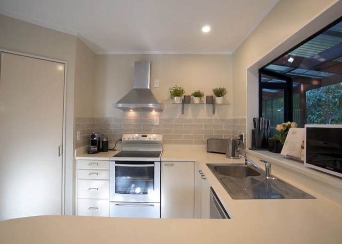  at 36B Greenvalley Rise, Glenfield, North Shore City, Auckland