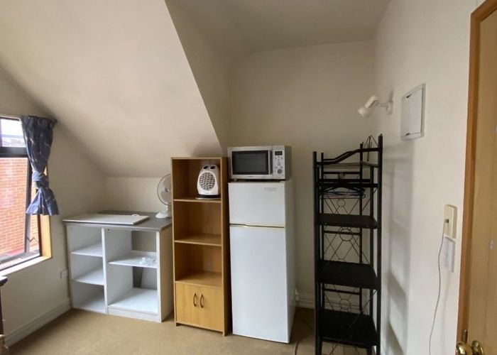  at Room 1/63A Queen Street, North Dunedin, Dunedin, Otago
