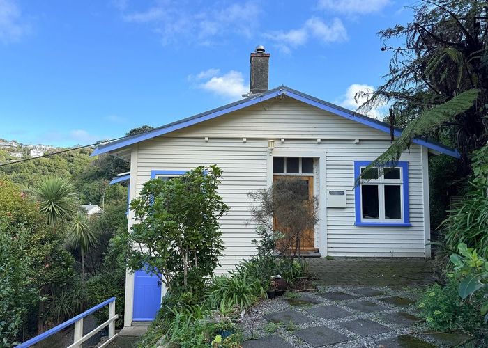  at 16 Asquith Terrace, Brooklyn, Wellington, Wellington