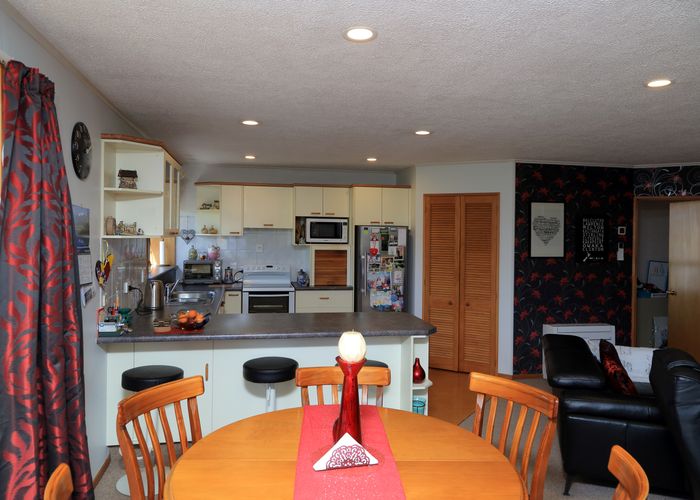  at 3 Armstrong Street, Balclutha