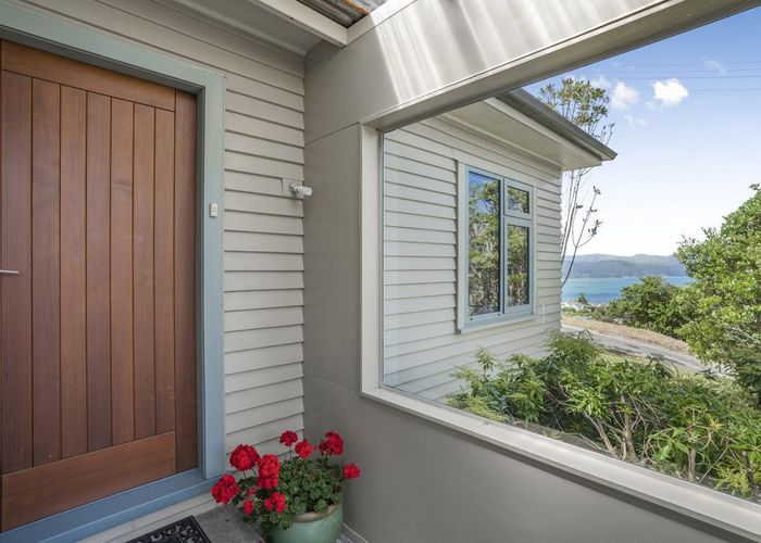  at 71 Maungaraki Road, Korokoro, Lower Hutt