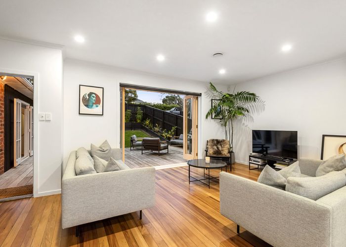  at 1/15 Rodney Road, Northcote Point, Auckland