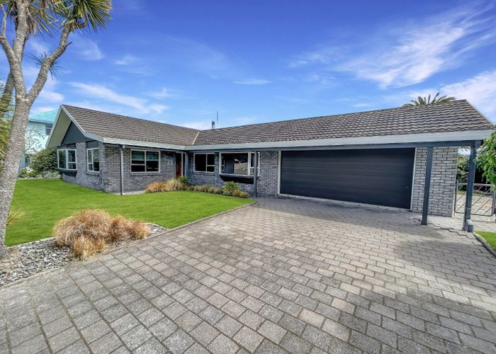  at Wharewaka, Taupo, Waikato