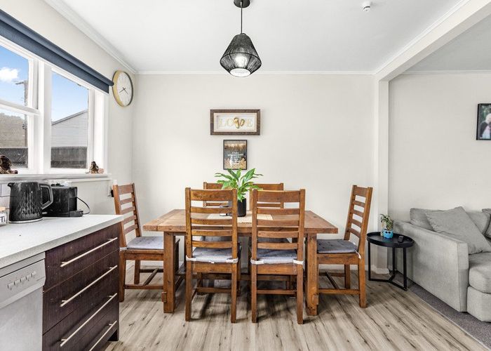  at 2/23 Eldon Grove, Taita, Lower Hutt