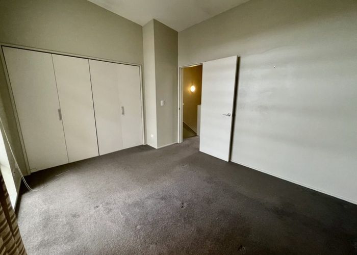  at 8/440 Barbadoes Street, Edgeware, Christchurch