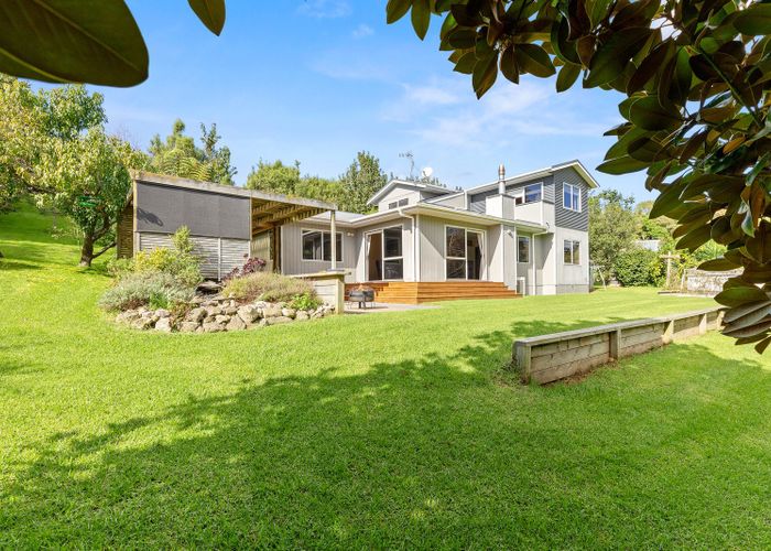  at 15 Roger Guy Place, Welcome Bay, Tauranga