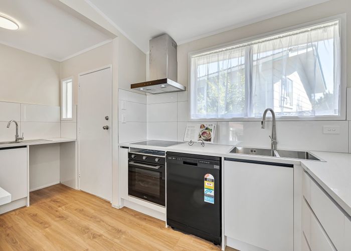  at 29 Leaver Place, Weymouth, Auckland