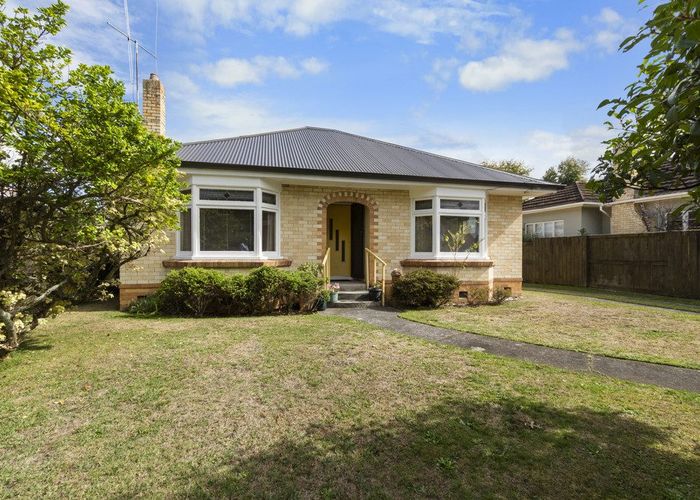  at 157 Grey Street, Hamilton East, Hamilton
