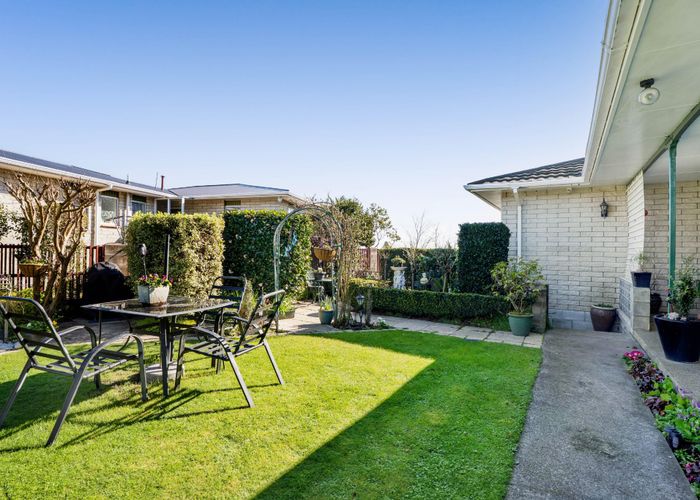  at 6 Norwich Avenue, Spotswood, New Plymouth, Taranaki