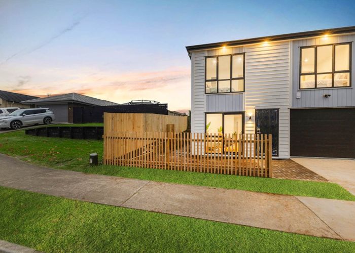  at 106A Parkhaven Drive, Rosehill, Papakura